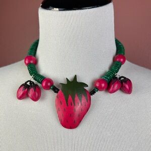 Vintage wooden strawberry pendant necklace with strawberry beads pink and green